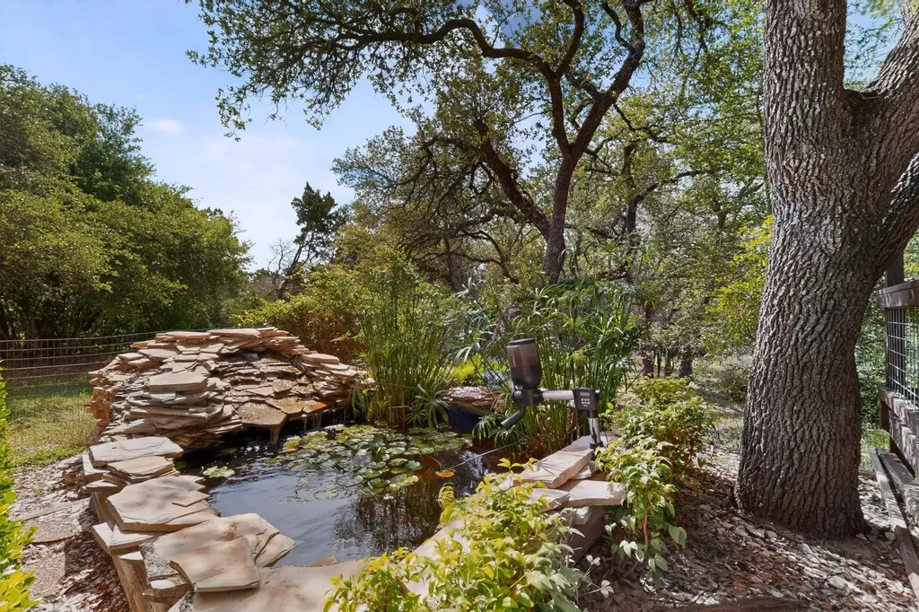 1003 Pier Branch Road Dripping Springs TX 78620