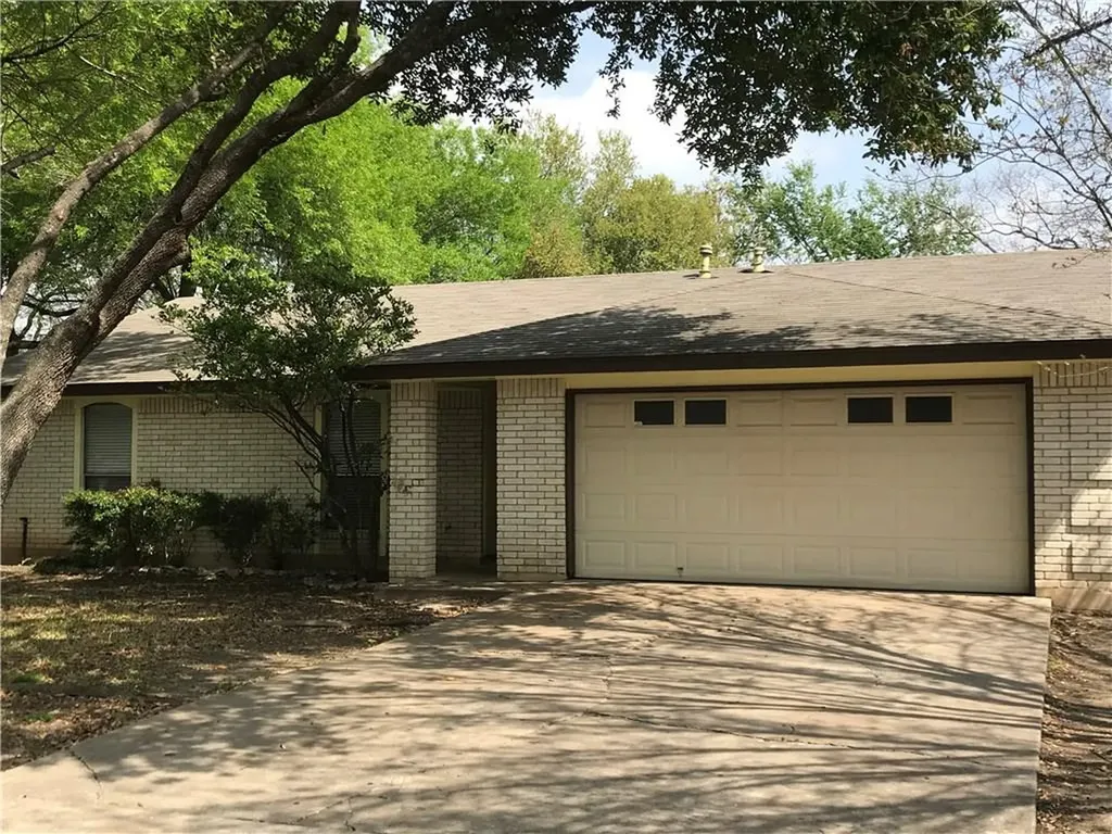 606 Brookhollow Drive Pflugerville TX 78660