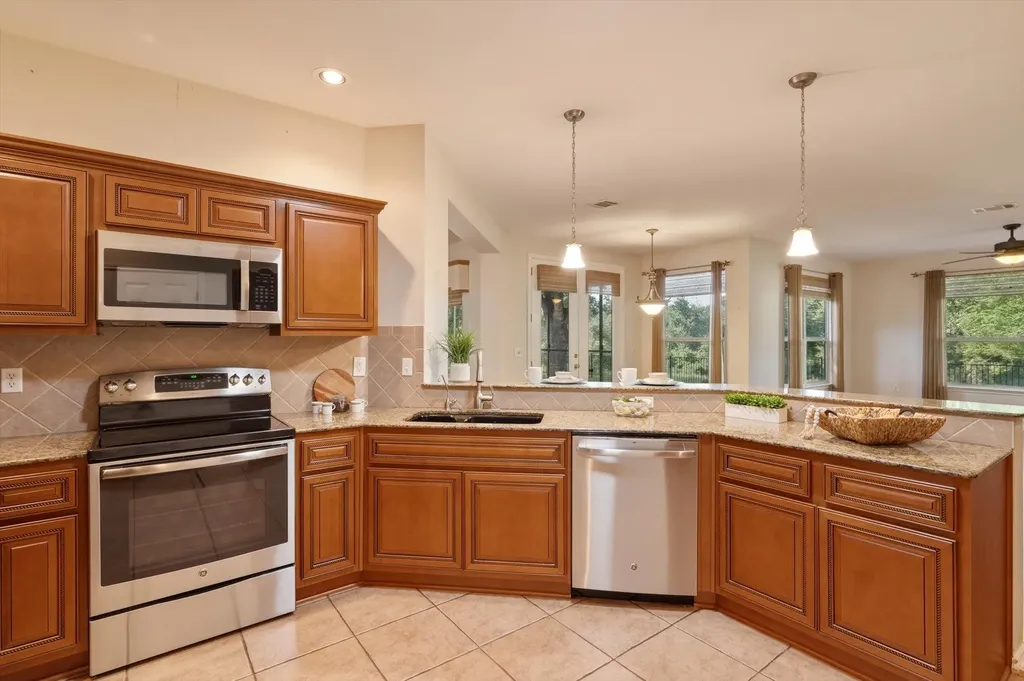 126 Trail Rider Way Georgetown TX 78633