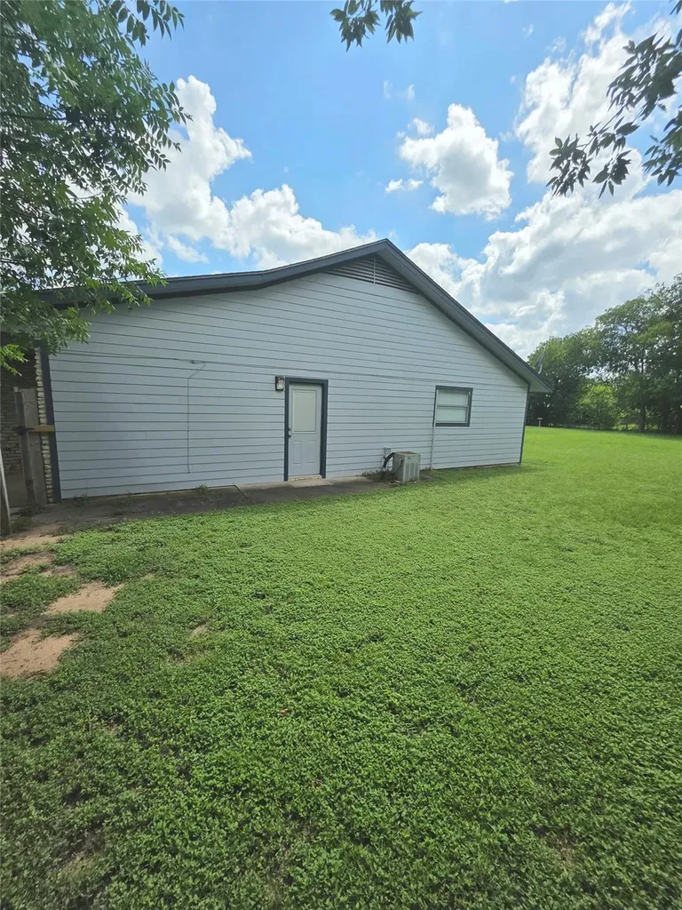 15208 Spring Hill Lane Pflugerville TX 78660