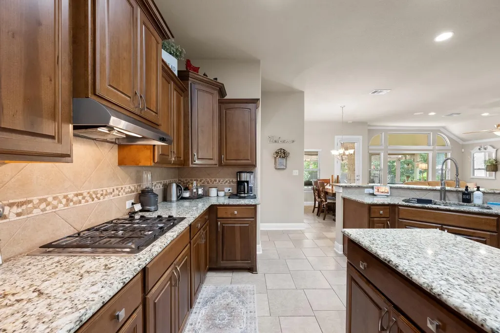 292 Swallowtail Drive Austin TX 78737
