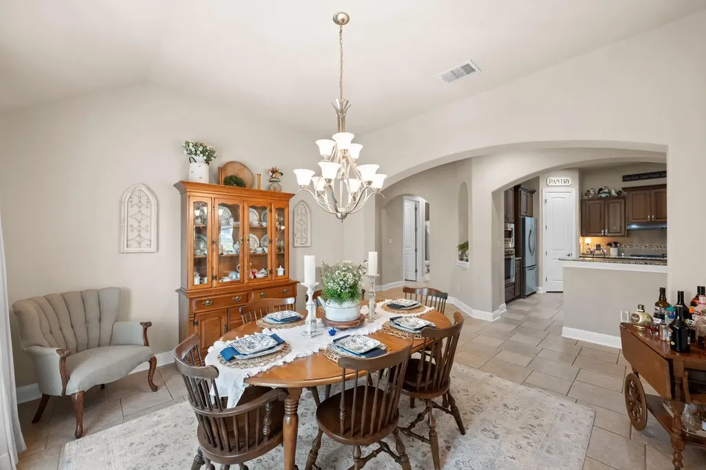 292 Swallowtail Drive Austin TX 78737