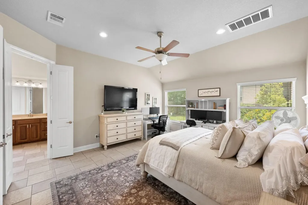 292 Swallowtail Drive Austin TX 78737