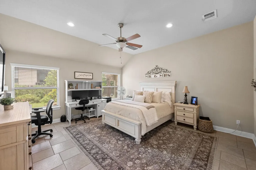 292 Swallowtail Drive Austin TX 78737
