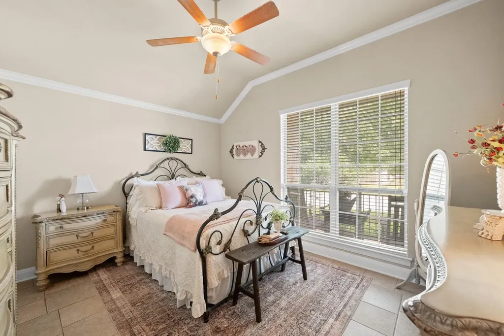 292 Swallowtail Drive Austin TX 78737
