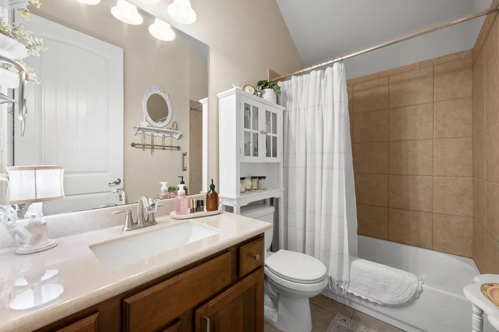 292 Swallowtail Drive Austin TX 78737