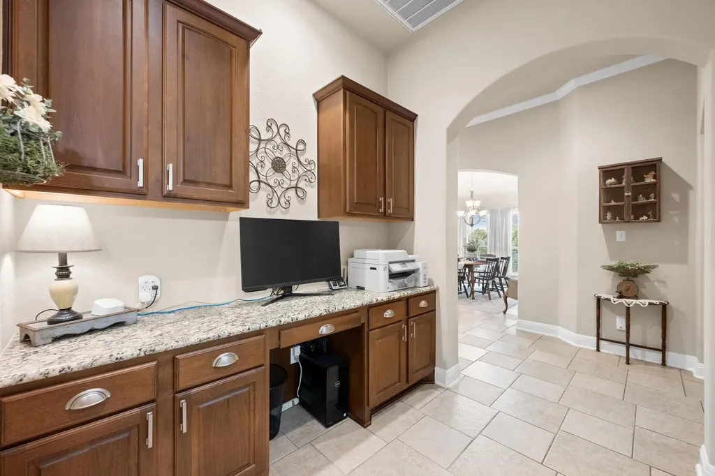 292 Swallowtail Drive Austin TX 78737