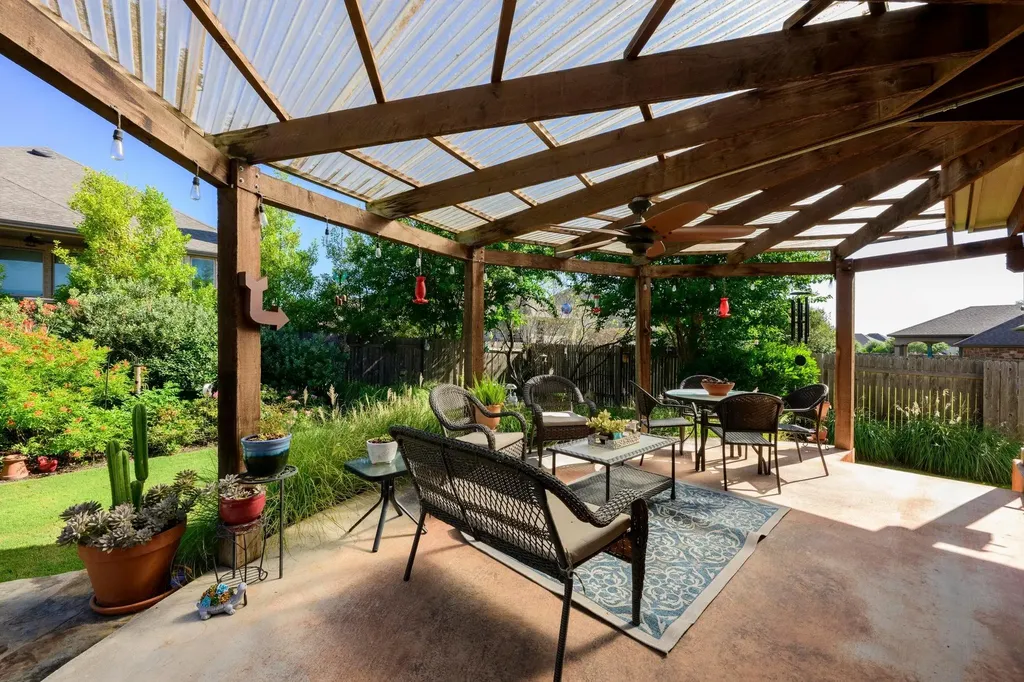 292 Swallowtail Drive Austin TX 78737