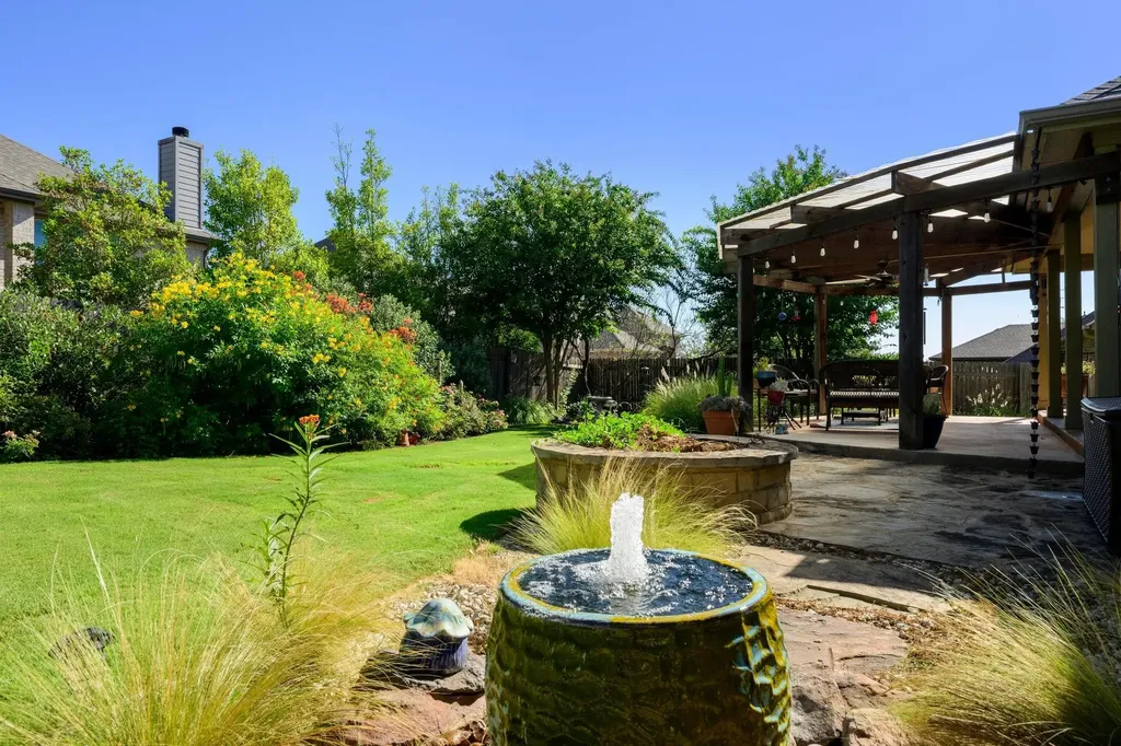 292 Swallowtail Drive Austin TX 78737