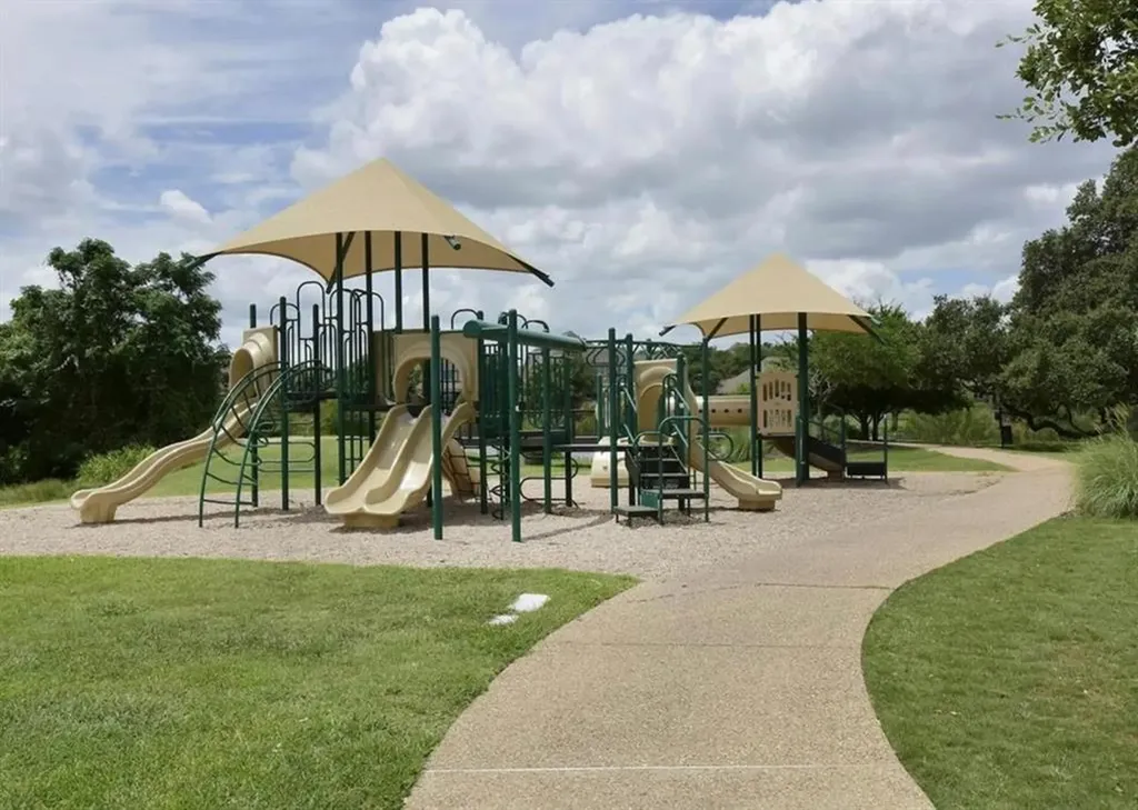 292 Swallowtail Drive Austin TX 78737