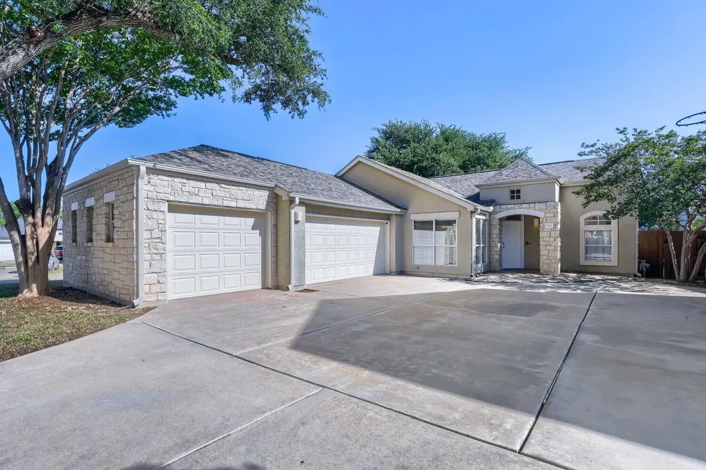 3302 Ross Cove Round Rock TX 78664