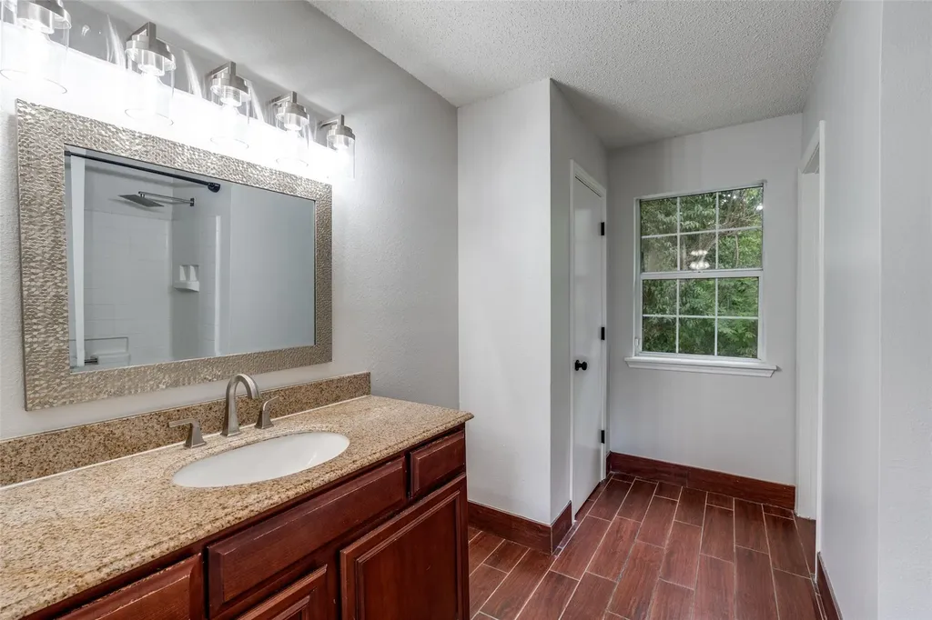 417 N Blanco Street Lockhart TX 78644