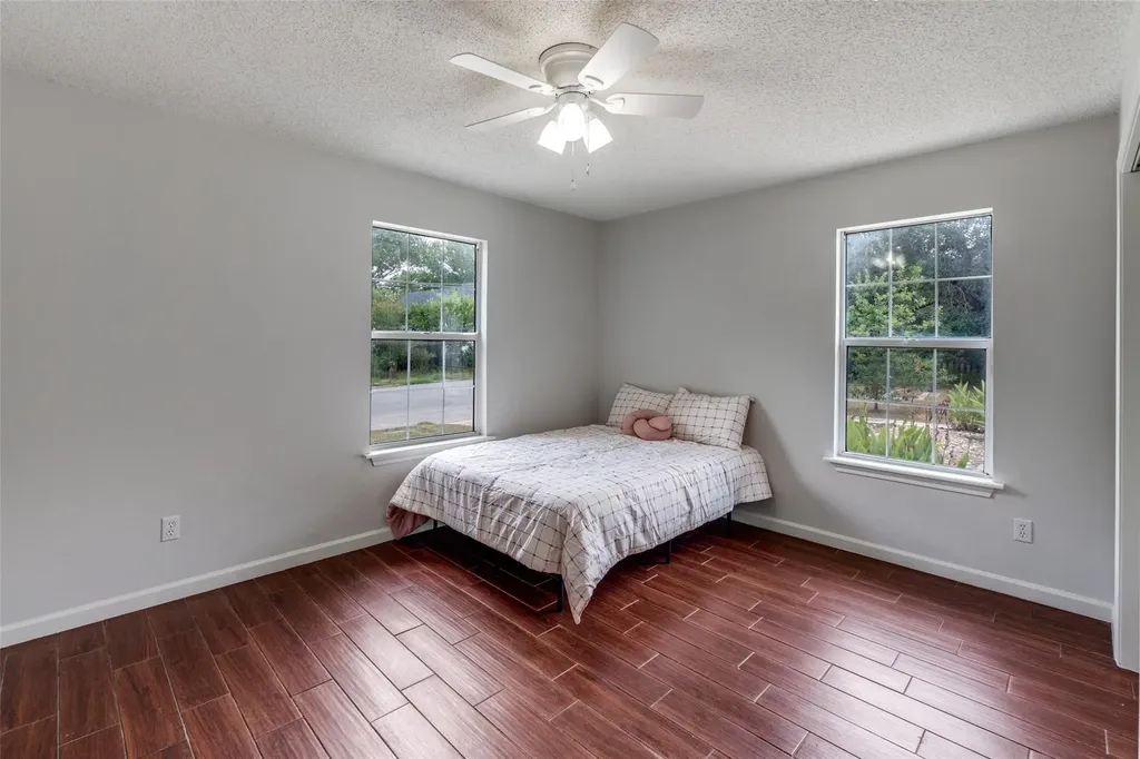 417 N Blanco Street Lockhart TX 78644