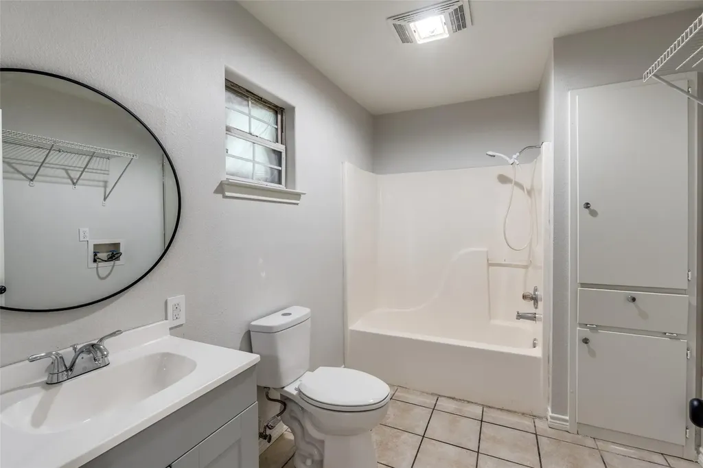 417 N Blanco Street Lockhart TX 78644