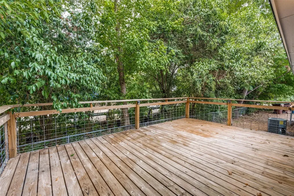 417 N Blanco Street Lockhart TX 78644