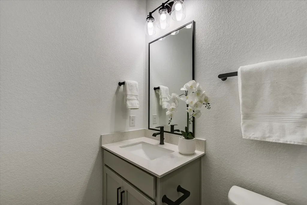 3233 Lookout Mountain Road Georgetown TX 78628