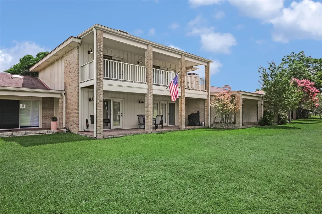 11125 Pinehurst Drive Austin TX 78747