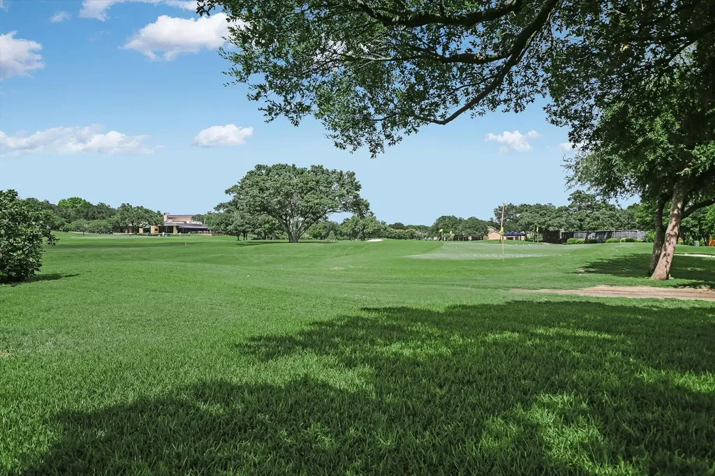 11125 Pinehurst Drive Austin TX 78747