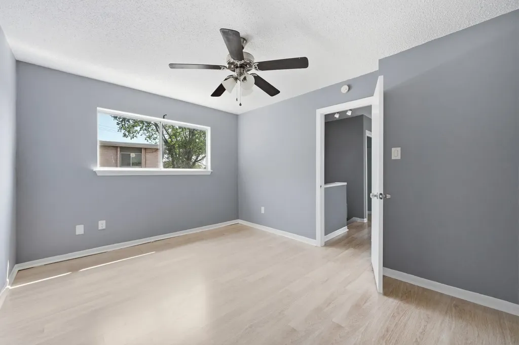 6406 Chimney Creek Circle Austin TX 78723