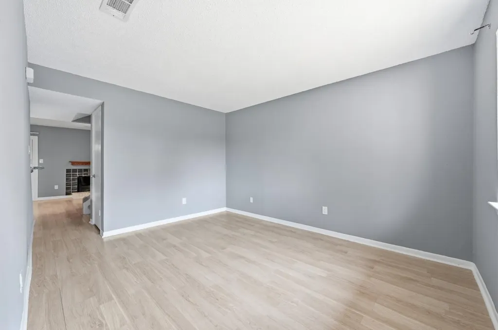 6406 Chimney Creek Circle Austin TX 78723