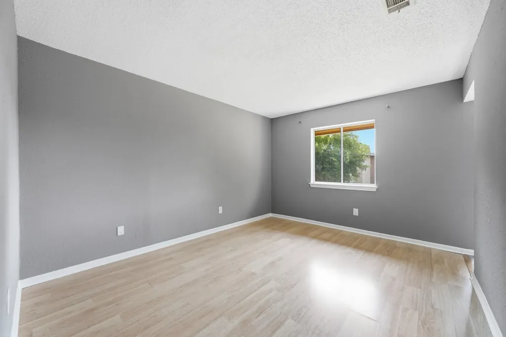 6406 Chimney Creek Circle Austin TX 78723