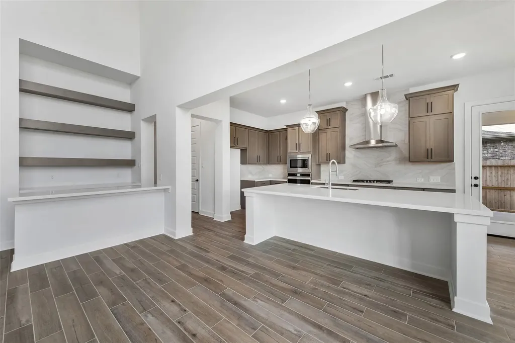 7425 Desert Needle Drive Lago Vista TX 78645