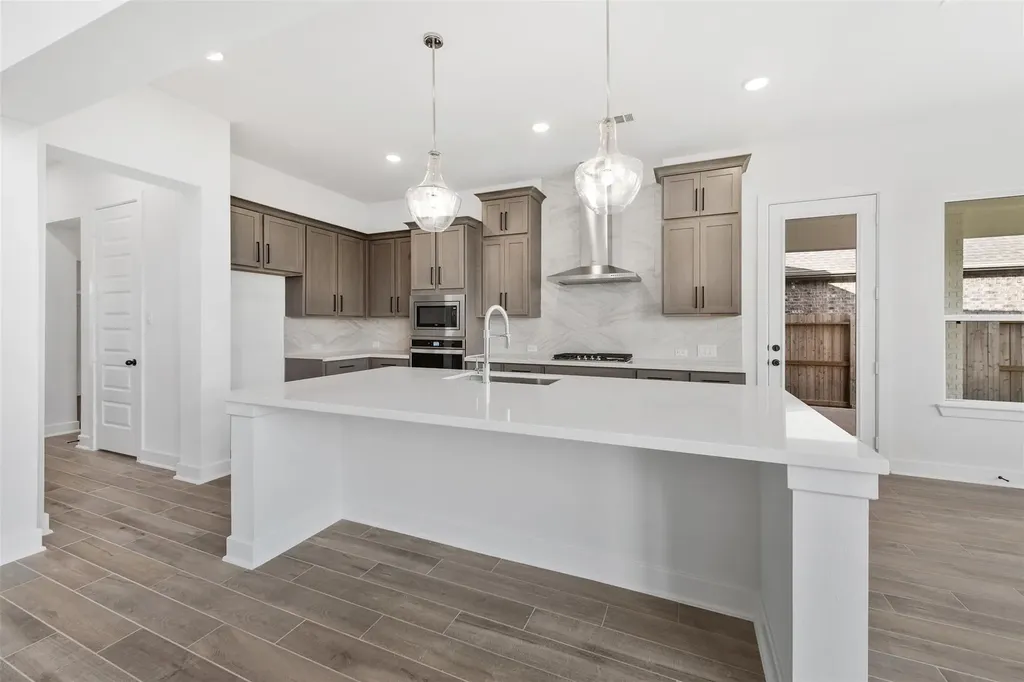 7425 Desert Needle Drive Lago Vista TX 78645