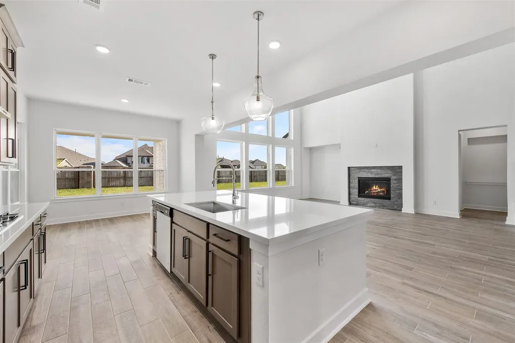 7425 Desert Needle Drive Lago Vista TX 78645