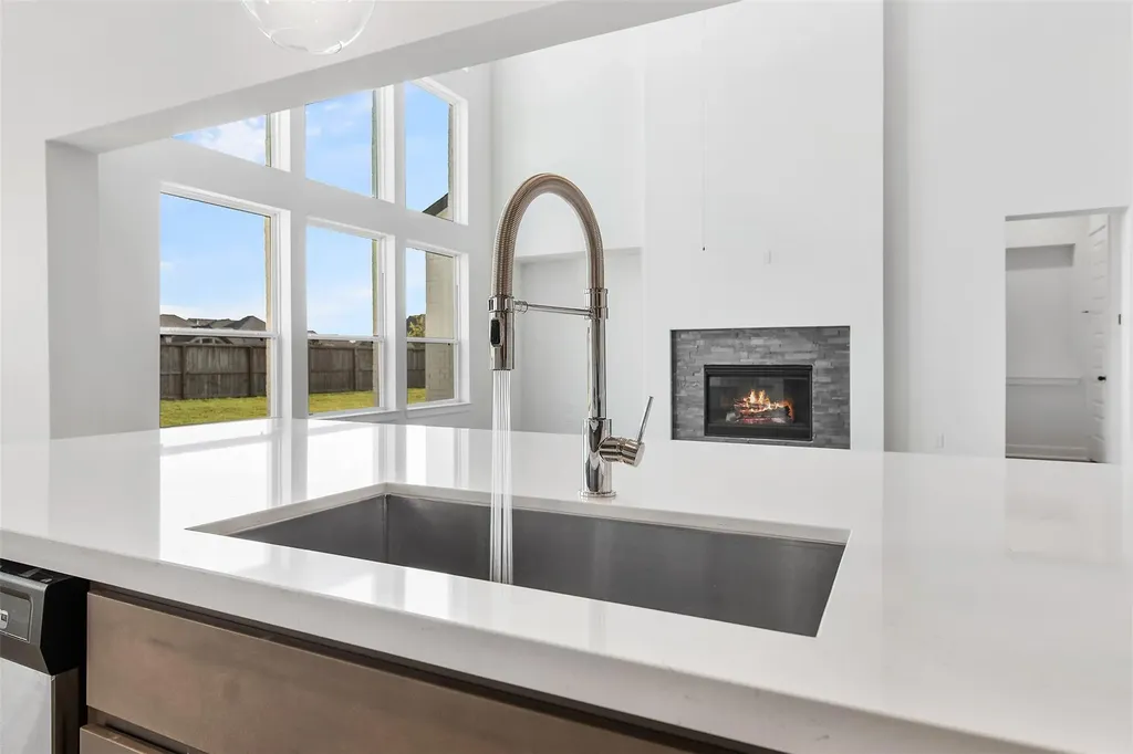 7425 Desert Needle Drive Lago Vista TX 78645