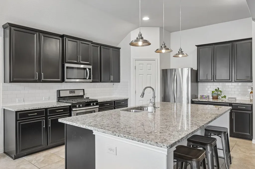5852 Parma Street Round Rock TX 78665