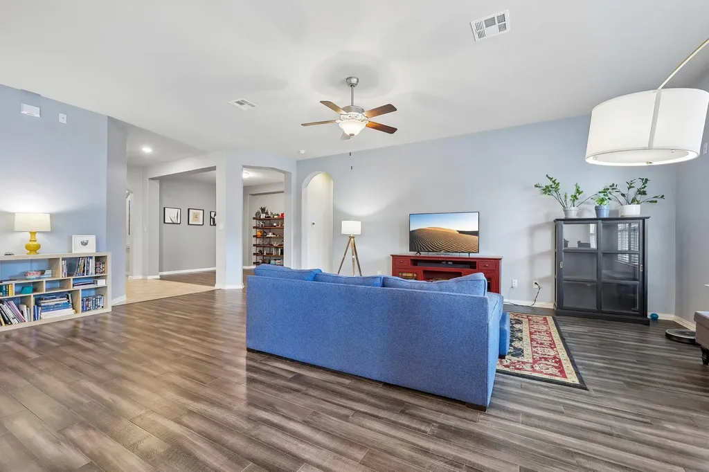 5852 Parma Street Round Rock TX 78665