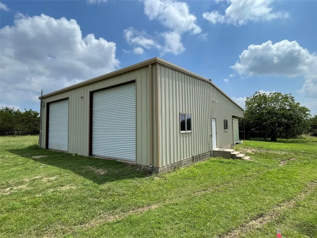 1435 County Road 108 Burnet TX 78611
