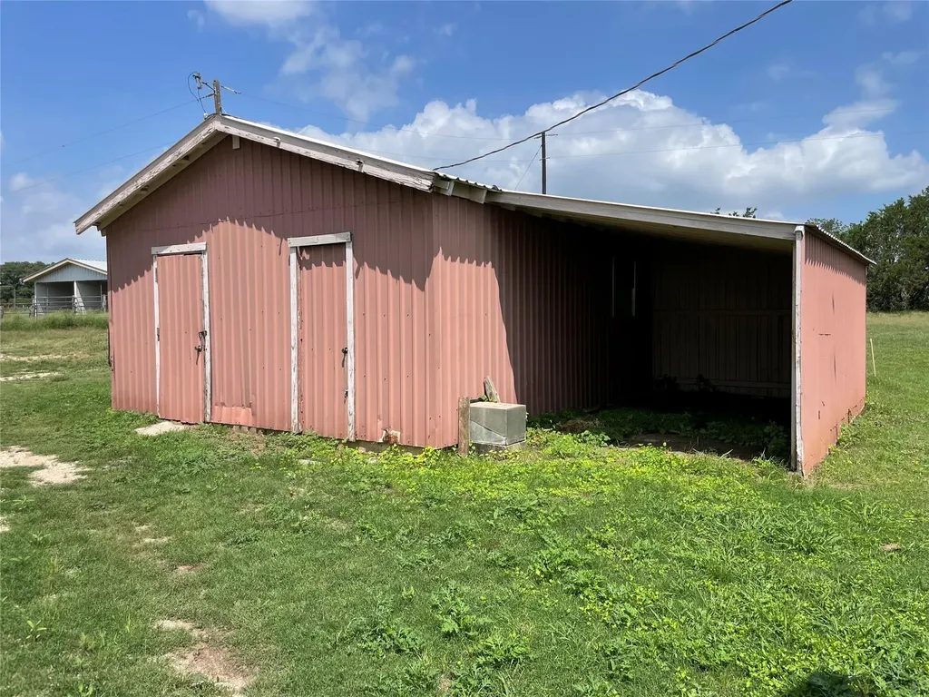 1435 County Road 108 Burnet TX 78611