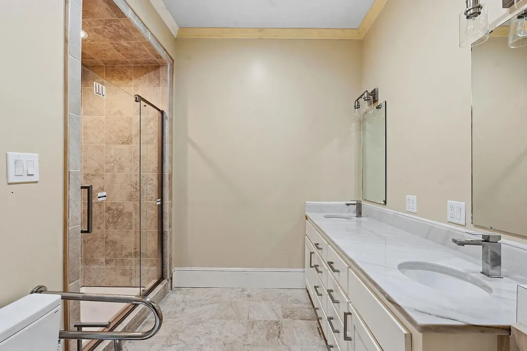 1232 Spruce Street Lockhart TX 78644