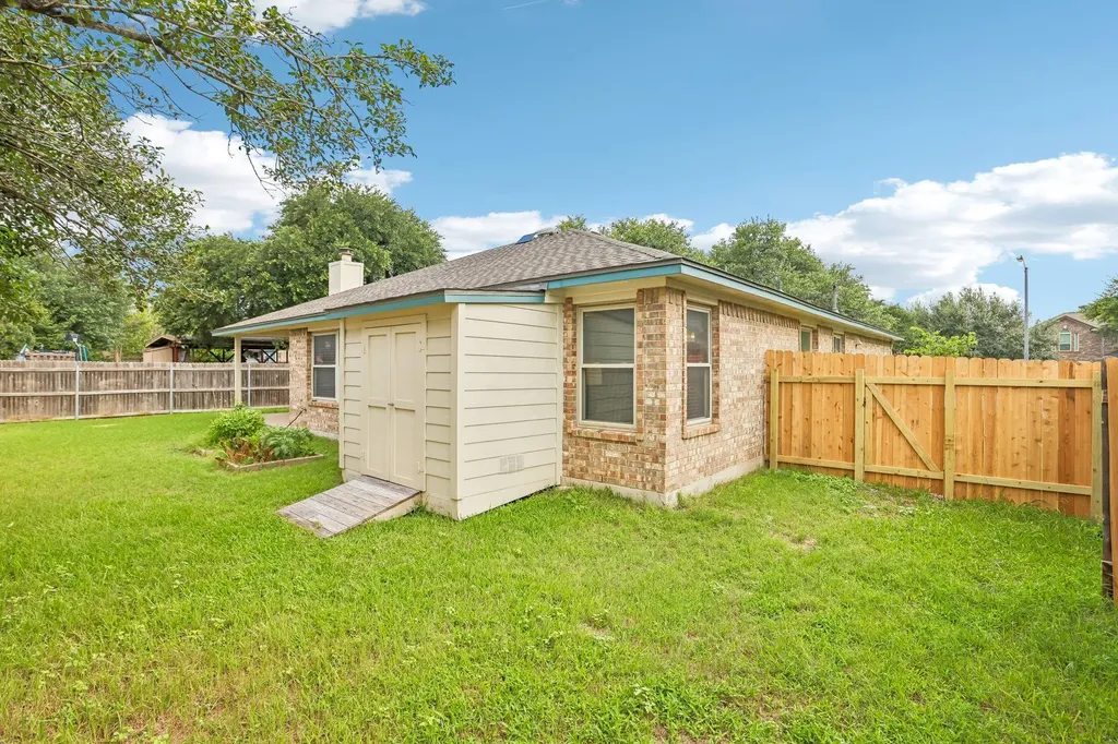 3909 Coffee Bean Cove Austin TX 78728