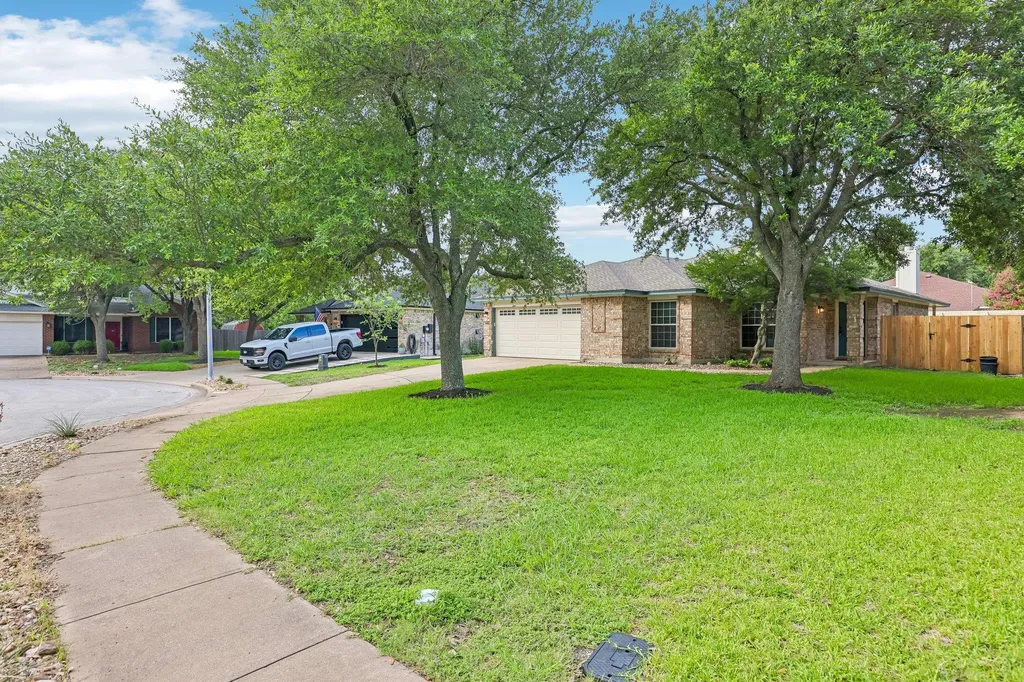 3909 Coffee Bean Cove Austin TX 78728