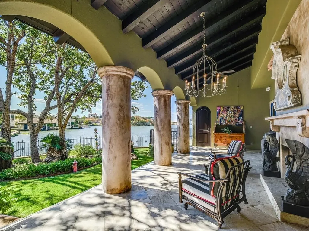 82 Applehead Island Drive Horseshoe Bay TX 78657