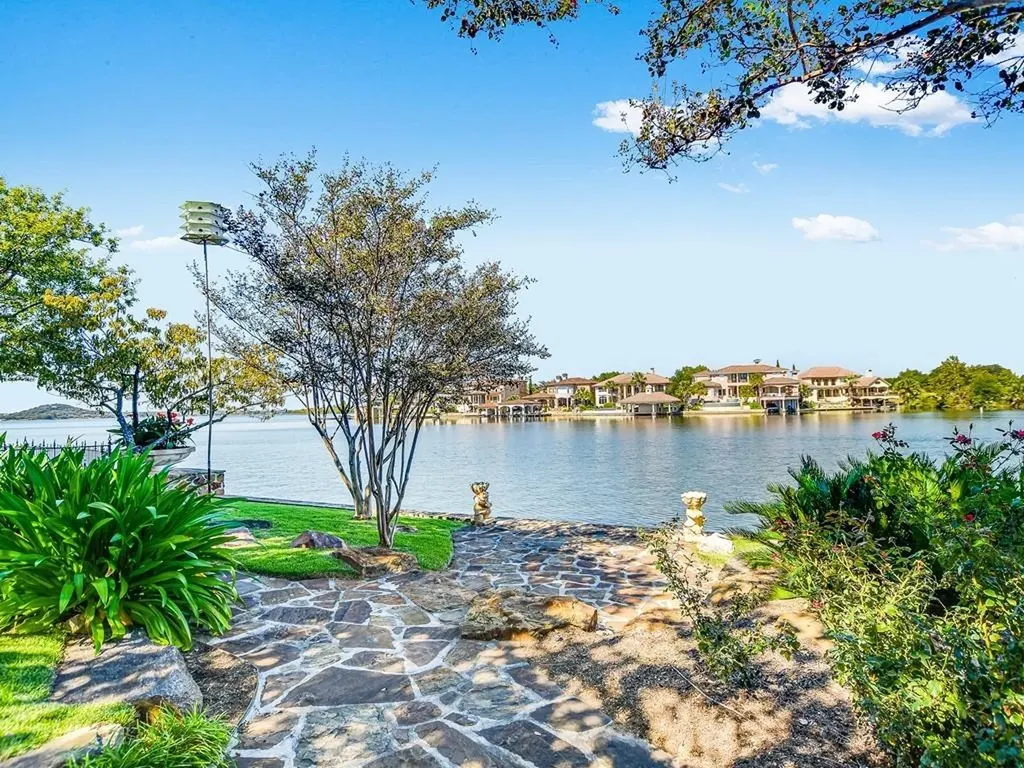 82 Applehead Island Drive Horseshoe Bay TX 78657