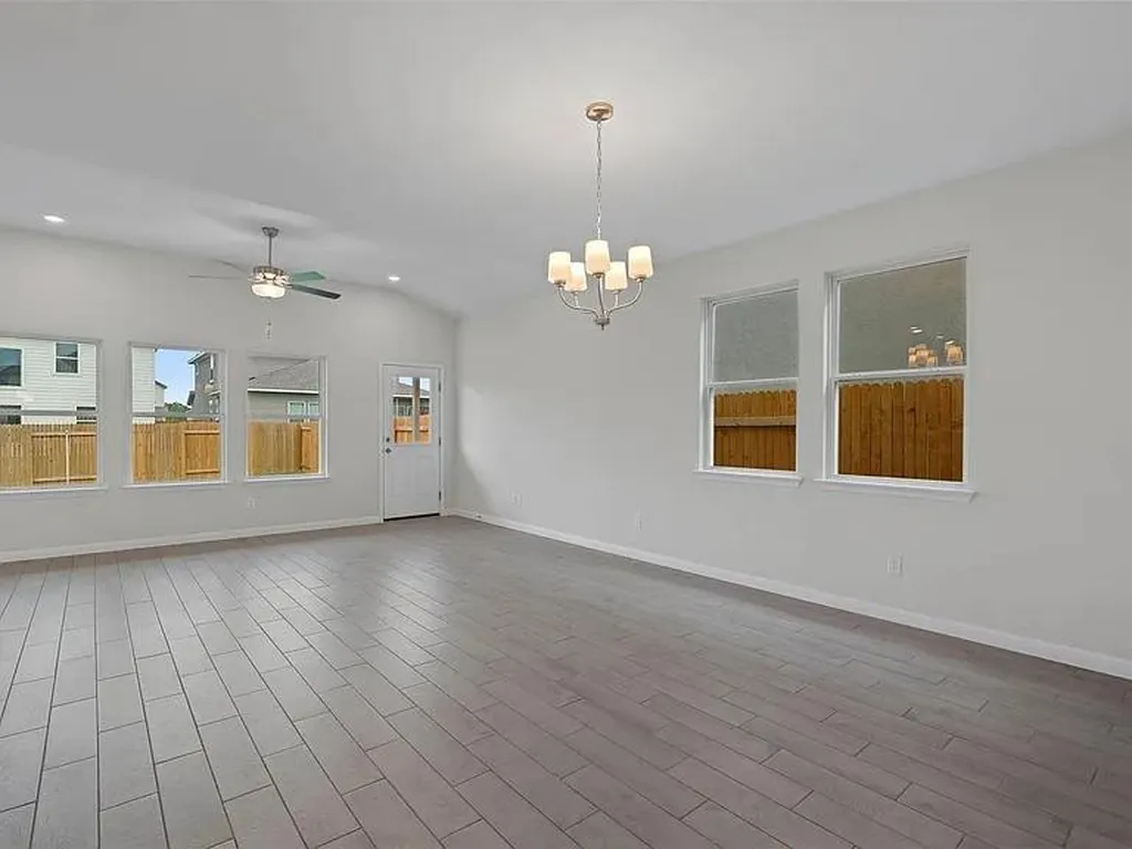 128 Comet Pointe Drive Georgetown TX 78628