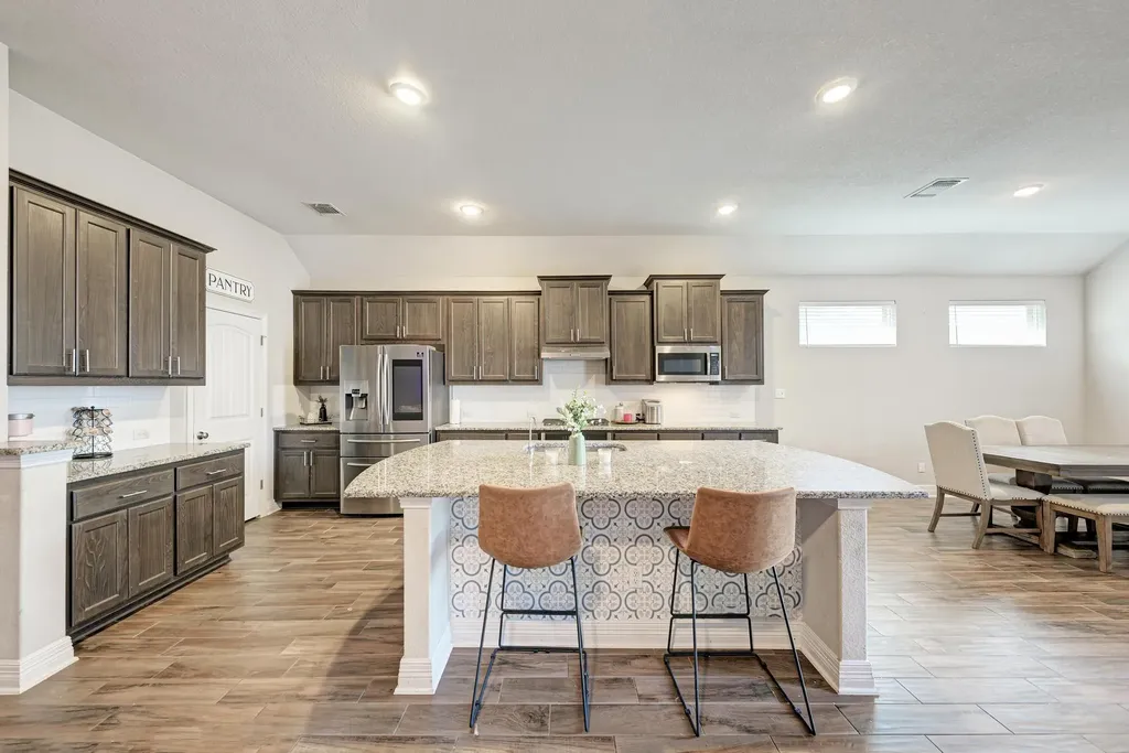 198 Rough Leaf Drive Buda TX 78610