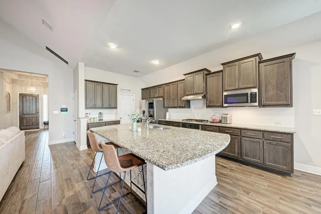 198 Rough Leaf Drive Buda TX 78610