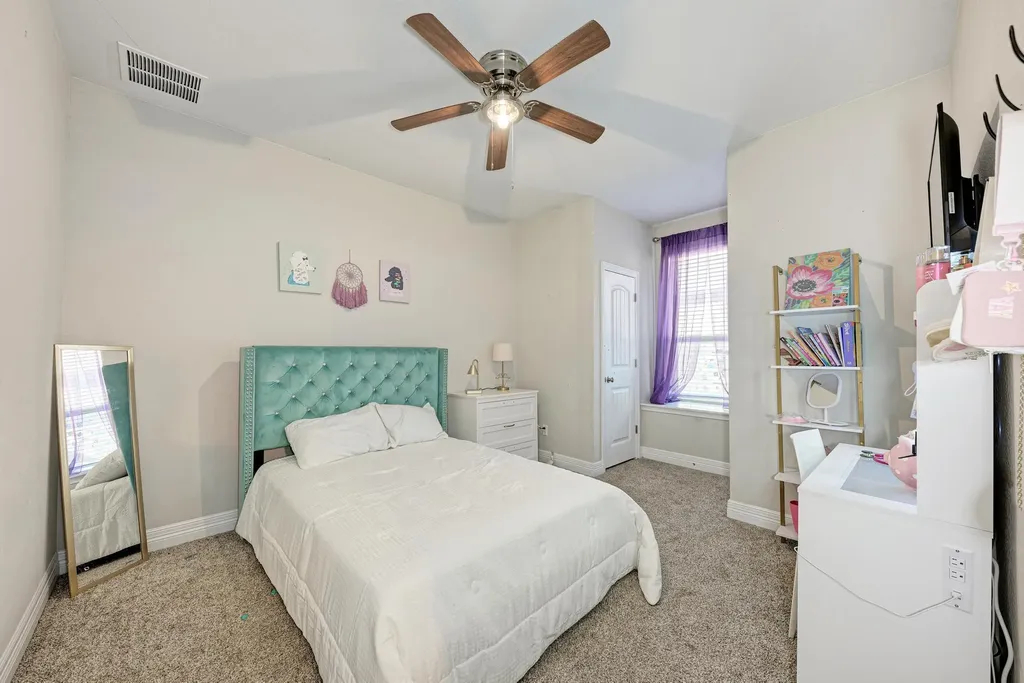 198 Rough Leaf Drive Buda TX 78610