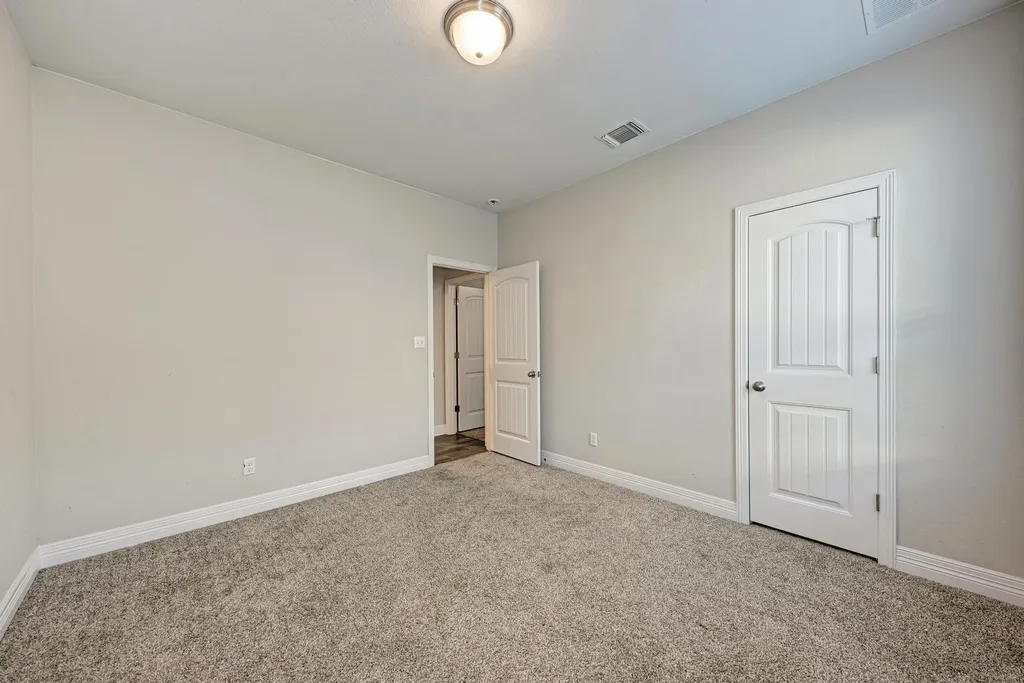 198 Rough Leaf Drive Buda TX 78610