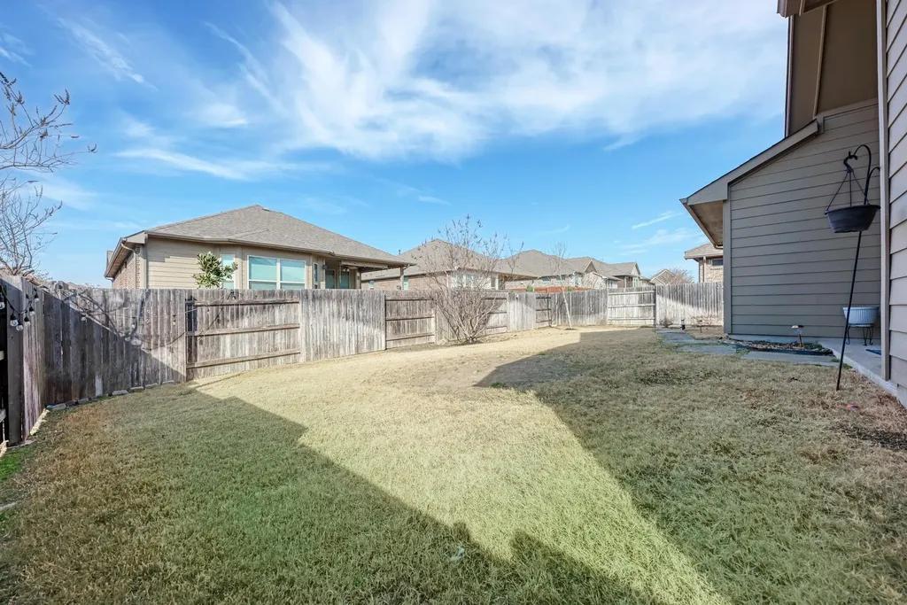 198 Rough Leaf Drive Buda TX 78610