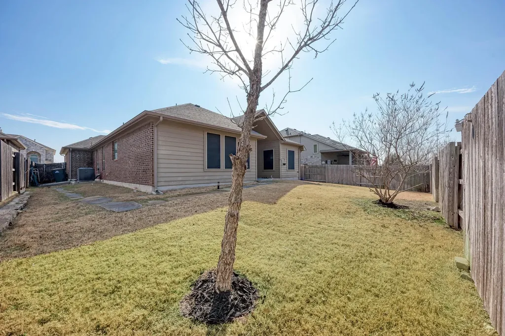 198 Rough Leaf Drive Buda TX 78610