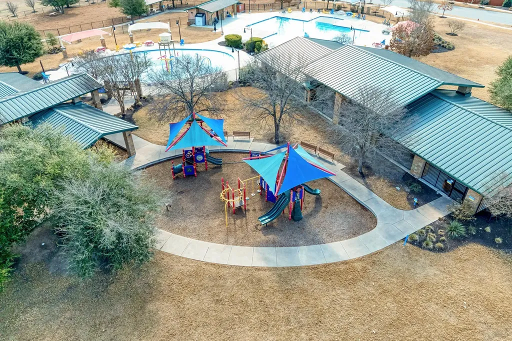198 Rough Leaf Drive Buda TX 78610