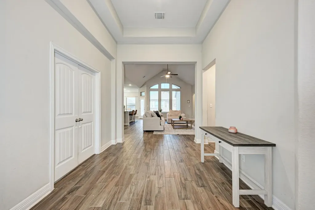 198 Rough Leaf Drive Buda TX 78610