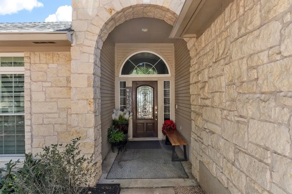 6913 Auckland Drive Austin TX 78749