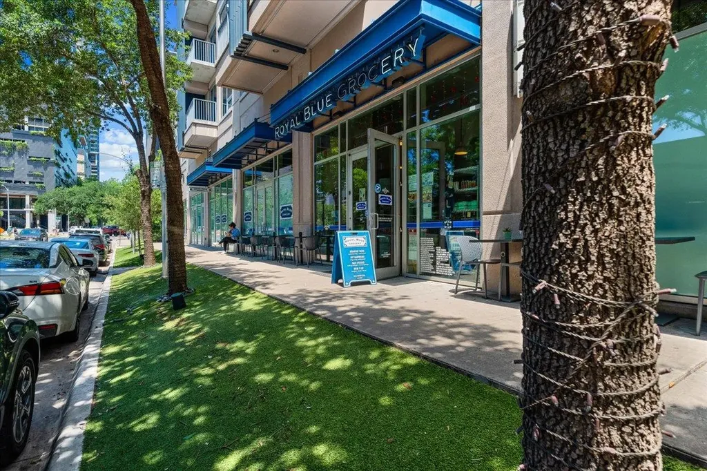 44 East Avenue Austin TX 78701