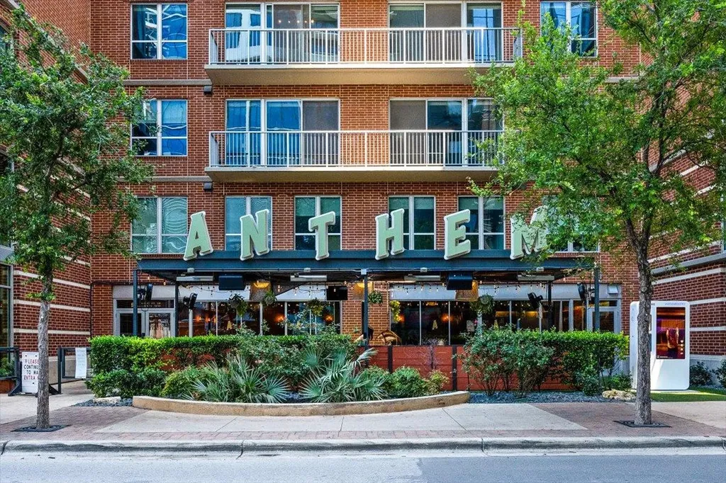 44 East Avenue Austin TX 78701